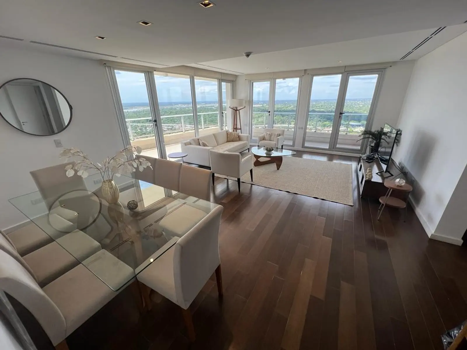 ALQUILER EXCLUSIVO PENTHOUSE 3 DORMITORIOS TOTALMENTE AMOBLADO - PALACIO DE LOS PATOS